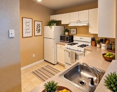 3307 S Kirkman Road - Photo Thumbnail 3