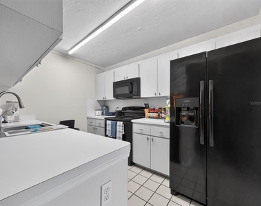 2904 Ash Drive - Photo Thumbnail 8