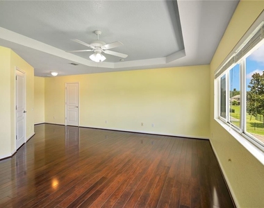 7325 Derexa Drive - Photo Thumbnail 27