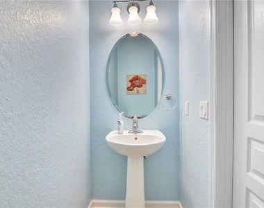 7325 Derexa Drive - Photo Thumbnail 30