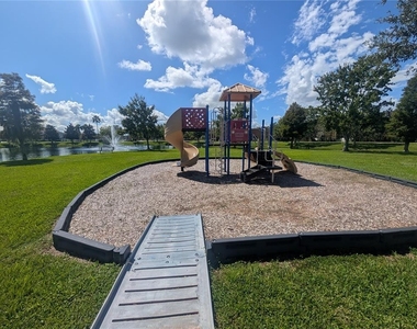 803 Ashentree Drive - Photo Thumbnail 19