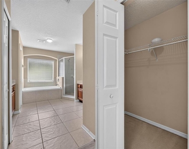 13026 Moss Park Ridge Drive - Photo Thumbnail 32