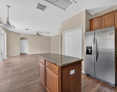 13026 Moss Park Ridge Drive - Photo Thumbnail 18