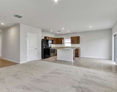 461 Panaro Lane - Photo Thumbnail 8
