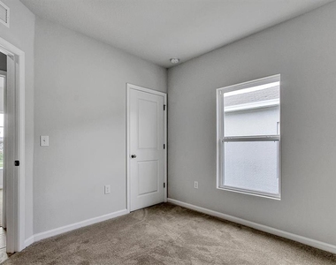 461 Panaro Lane - Photo Thumbnail 20