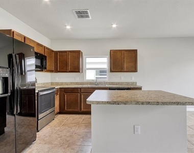 461 Panaro Lane - Photo Thumbnail 4