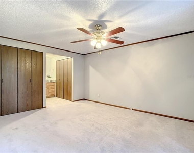 310 Camellia Street - Photo Thumbnail 10