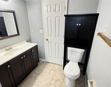 2727 N Poinciana Boulevard - Photo Thumbnail 21