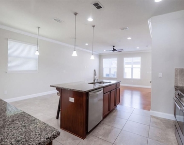 8049 Cadman Street - Photo Thumbnail 4