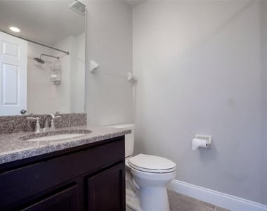 8049 Cadman Street - Photo Thumbnail 15