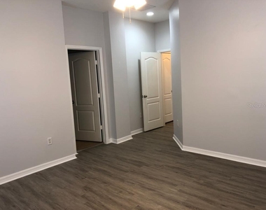 6442 S Goldenrod Road - Photo Thumbnail 17