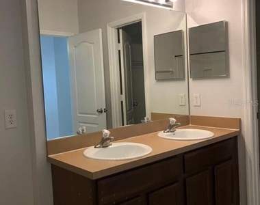 6442 S Goldenrod Road - Photo Thumbnail 27