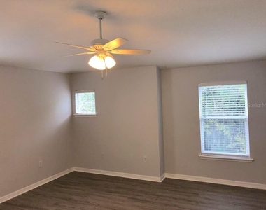 6442 S Goldenrod Road - Photo Thumbnail 18