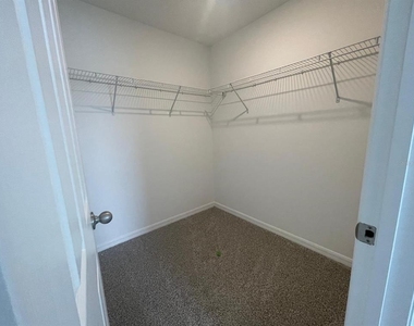 4334 Restful Fallow Cove - Photo Thumbnail 17