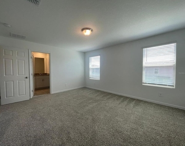 4334 Restful Fallow Cove - Photo Thumbnail 12