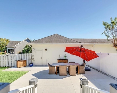 2891 Upper Park Road - Photo Thumbnail 33