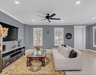 2891 Upper Park Road - Photo Thumbnail 11