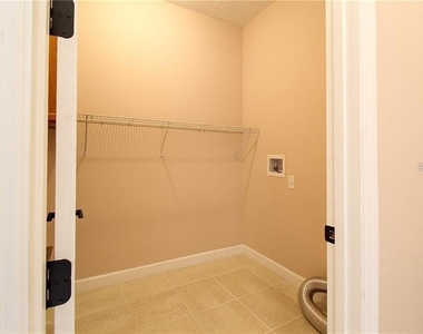 20651 Netherland Street - Photo Thumbnail 24