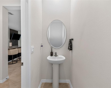 1234 Lido Drive - Photo Thumbnail 6