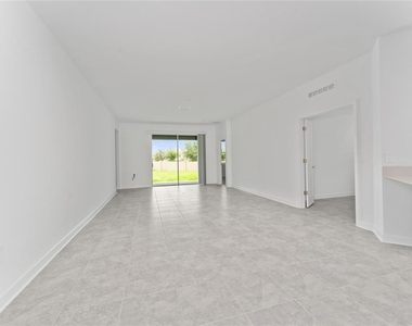 276 Taft Drive - Photo Thumbnail 21