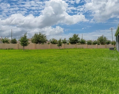276 Taft Drive - Photo Thumbnail 49