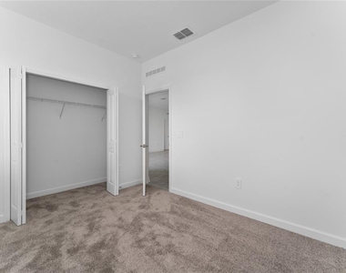 276 Taft Drive - Photo Thumbnail 31