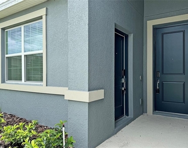 276 Taft Drive - Photo Thumbnail 11