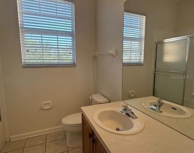 13536 Turtle Marsh Loop - Photo Thumbnail 18