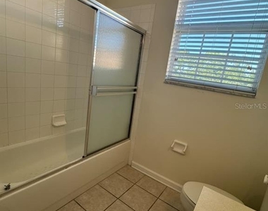 13536 Turtle Marsh Loop - Photo Thumbnail 19