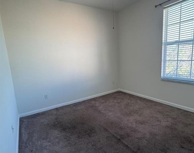 13536 Turtle Marsh Loop - Photo Thumbnail 21