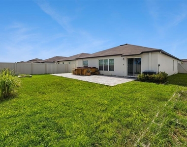 5404 Blue Azure Drive - Photo Thumbnail 19