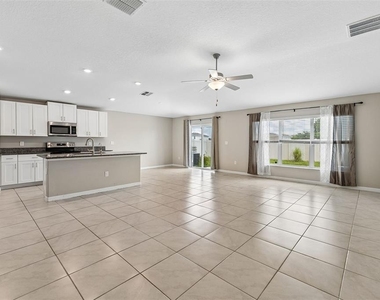 5404 Blue Azure Drive - Photo Thumbnail 5
