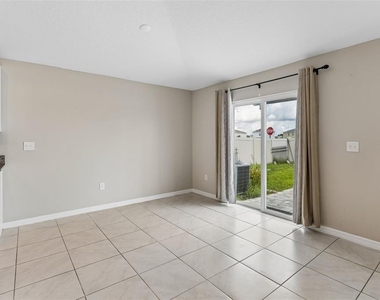 5404 Blue Azure Drive - Photo Thumbnail 6