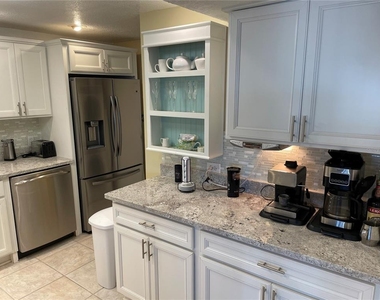 1621 Gulf Boulevard - Photo Thumbnail 33