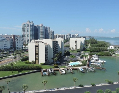 1621 Gulf Boulevard - Photo Thumbnail 5