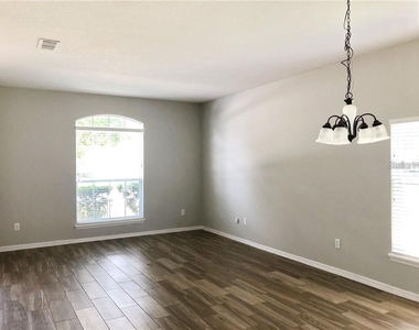 112 Belgain Way - Photo Thumbnail 1