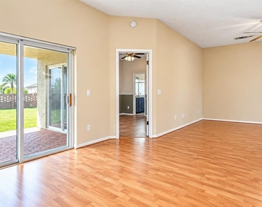 2214 Newt Street - Photo Thumbnail 9