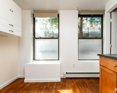 73 Pineapple St - Photo Thumbnail 11