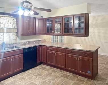 321 E Gunter Street - Photo Thumbnail 6