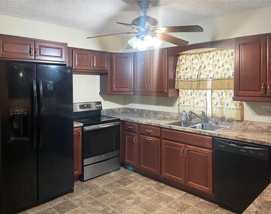 321 E Gunter Street - Photo Thumbnail 5