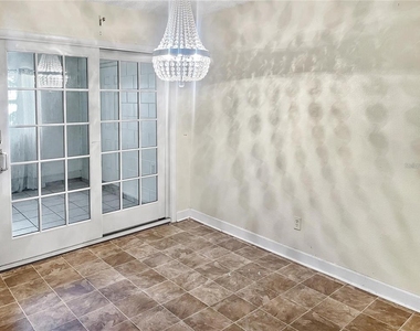 321 E Gunter Street - Photo Thumbnail 7