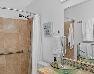 1326 Nw 57th Street - Photo Thumbnail 9