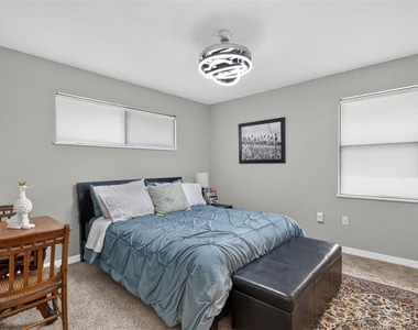 1326 Nw 57th Street - Photo Thumbnail 10