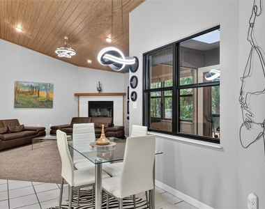1326 Nw 57th Street - Photo Thumbnail 32