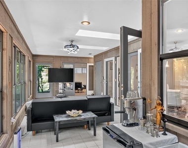 1326 Nw 57th Street - Photo Thumbnail 39