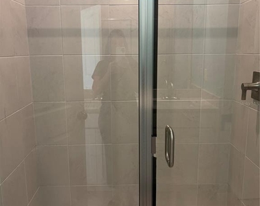 227 Montgomery Court - Photo Thumbnail 8
