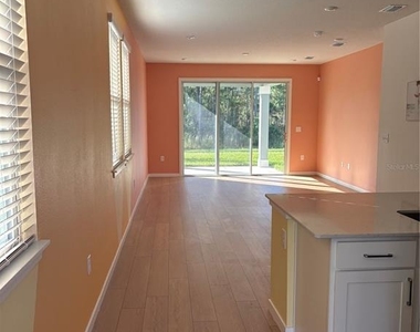 227 Montgomery Court - Photo Thumbnail 1