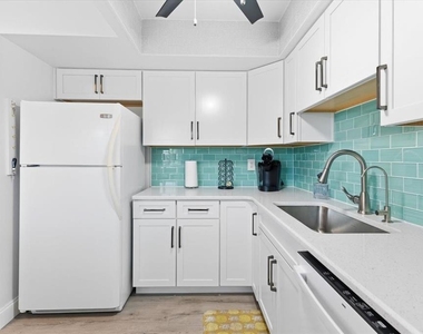 12 Quails Run Boulevard - Photo Thumbnail 8
