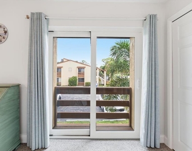12 Quails Run Boulevard - Photo Thumbnail 15
