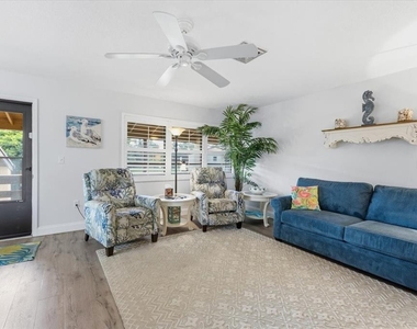 12 Quails Run Boulevard - Photo Thumbnail 4